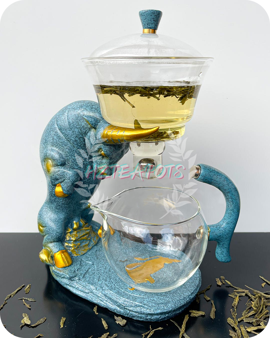 立ち上がる雄牛 | HZTEAPOTS®